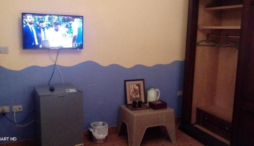 اتاق لوکس, Mamado Pyramids View