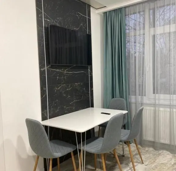 Standard Neljän Hengen Huone, Prospekt 1