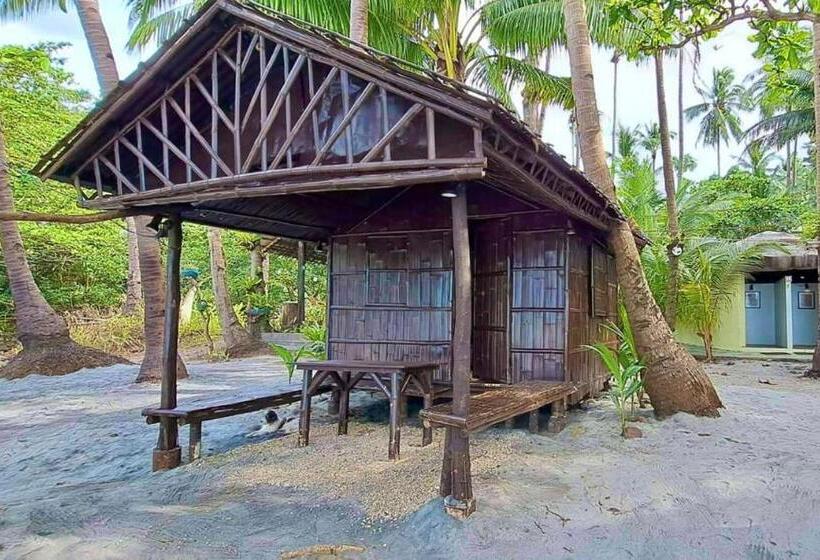 غرفة قياسية رباعية مطلة على البحر, Playa La Caleta Bataan