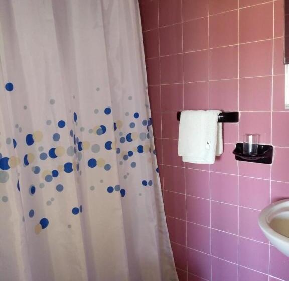 스탠다드 룸, Bqs House