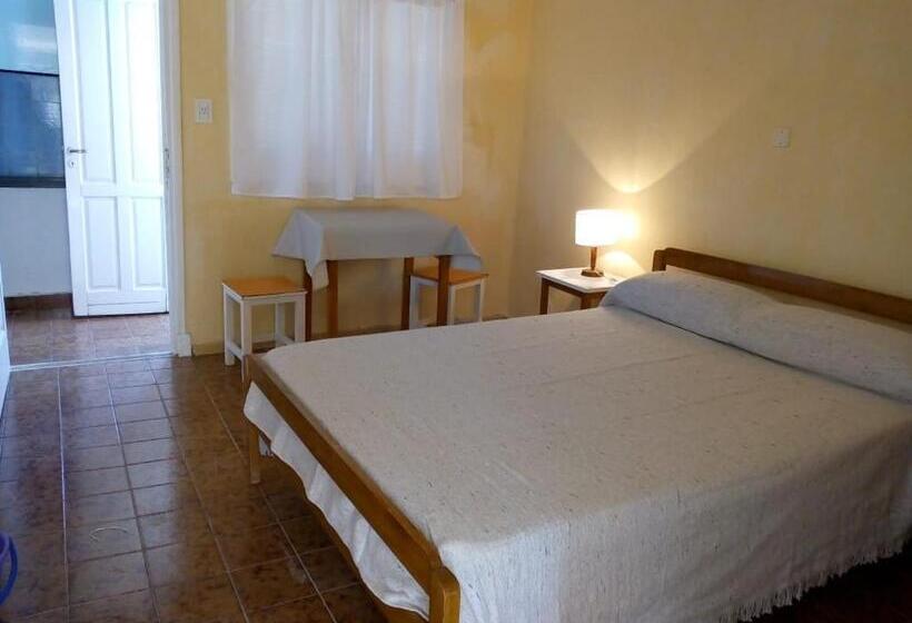 스탠다드 룸, Bqs House