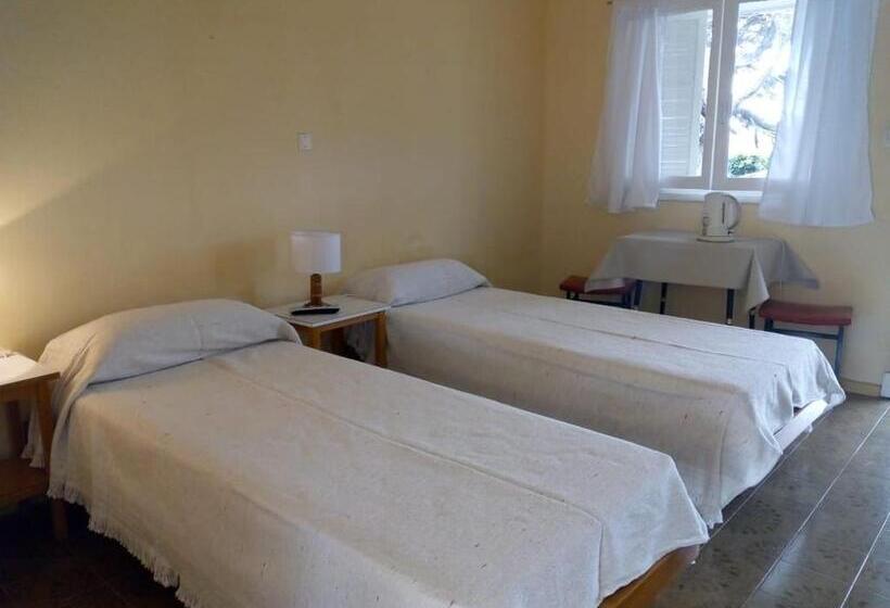 이코노미 룸, Bqs House