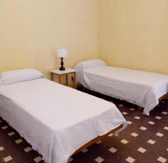 침실 1개 아파트, Bqs House