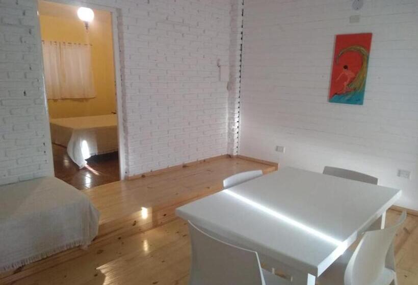 스탠다드 방갈로 정원 전망, Bqs House