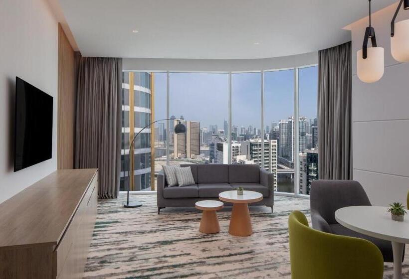 可观景的套房, Holiday Inn Dubai Business Bay, An Ihg