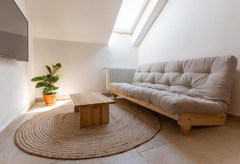 １ベッドルームアパートメント, Lechowitz