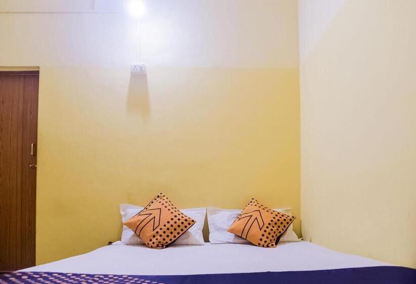 Трехместный Номер Классика, Oyo Flagship The Residence Inn