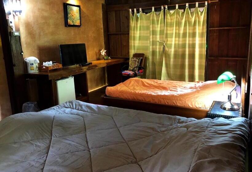 חדר אקזקיוטיב לשלושה, Ban Kaew Mo Ra Glamping & Restaurant