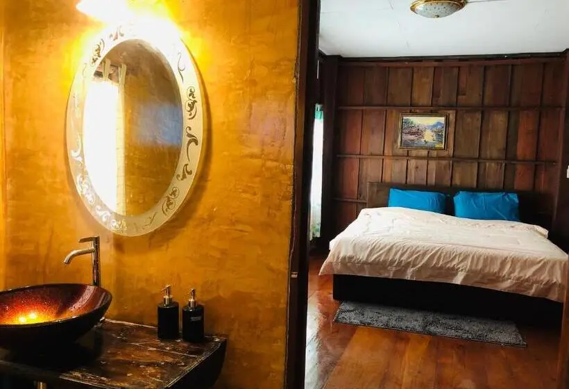 キングサイズベッドのスタンダードルーム, Ban Kaew Mo Ra Glamping & Restaurant