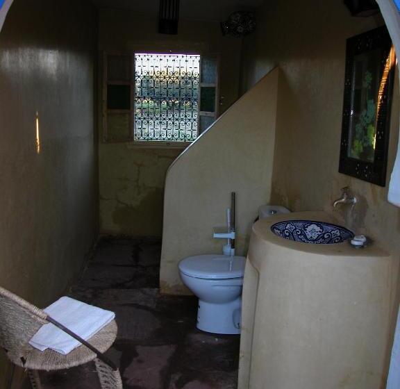 חדר סטנדרט לארבעה, Chez Kossai Atlas Farm