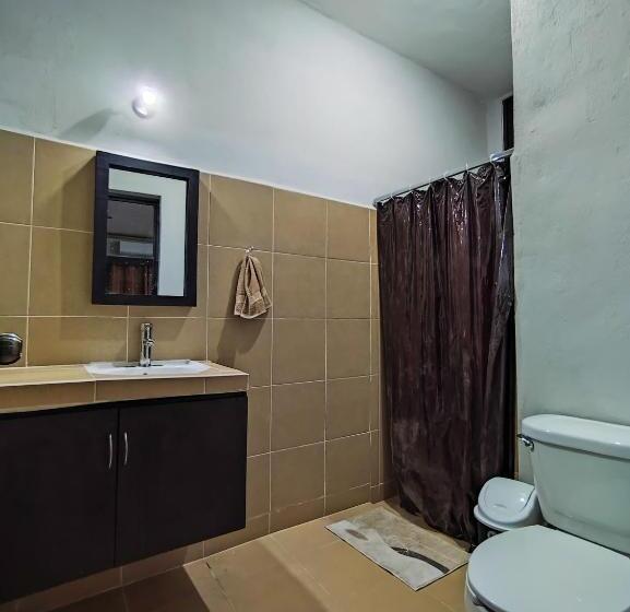 חדר סטנדרט, Hostal Ixchel   Wifi, Hot Water, Ac, In Valladolid Downtown