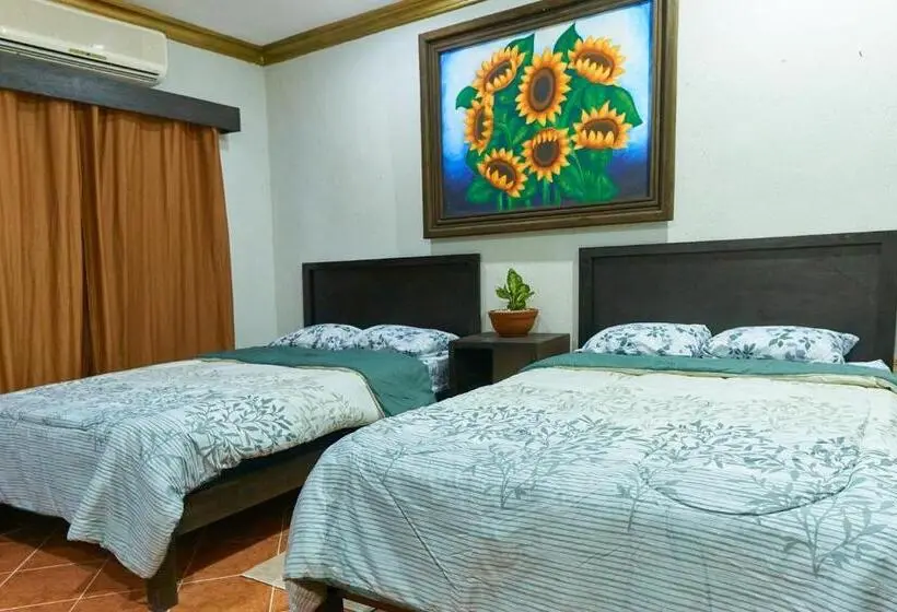 スタンダードルーム, Hostal Ixchel   Wifi, Hot Water, Ac, In Valladolid Downtown