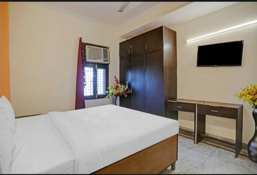 デラックスルーム, Roomshala 087 Green High