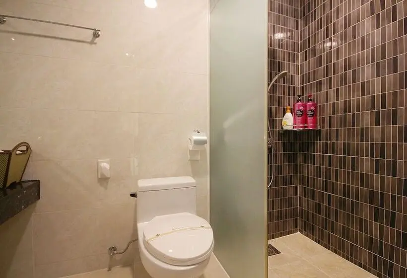 Chambre Deluxe, Wate