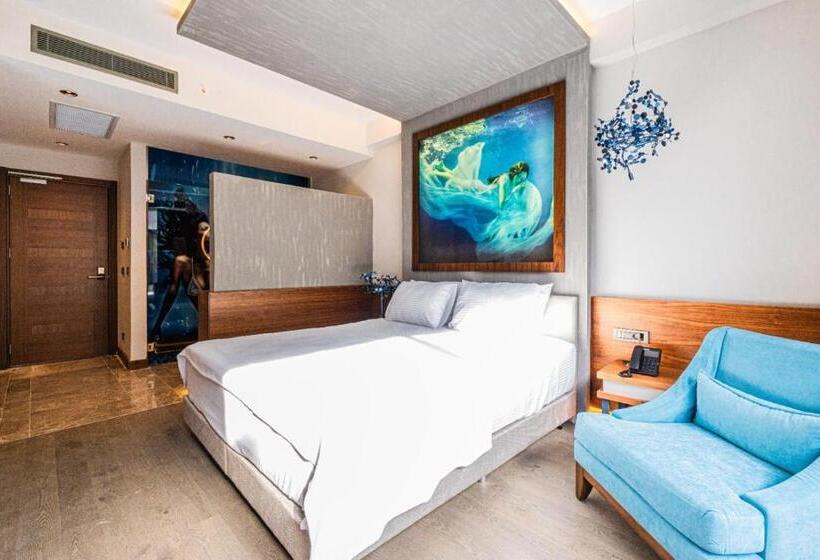 プールビュースタンダードルーム, Gözegir - Adults Only