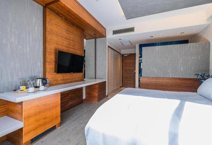 プールビュースタンダードルーム, Gözegir - Adults Only