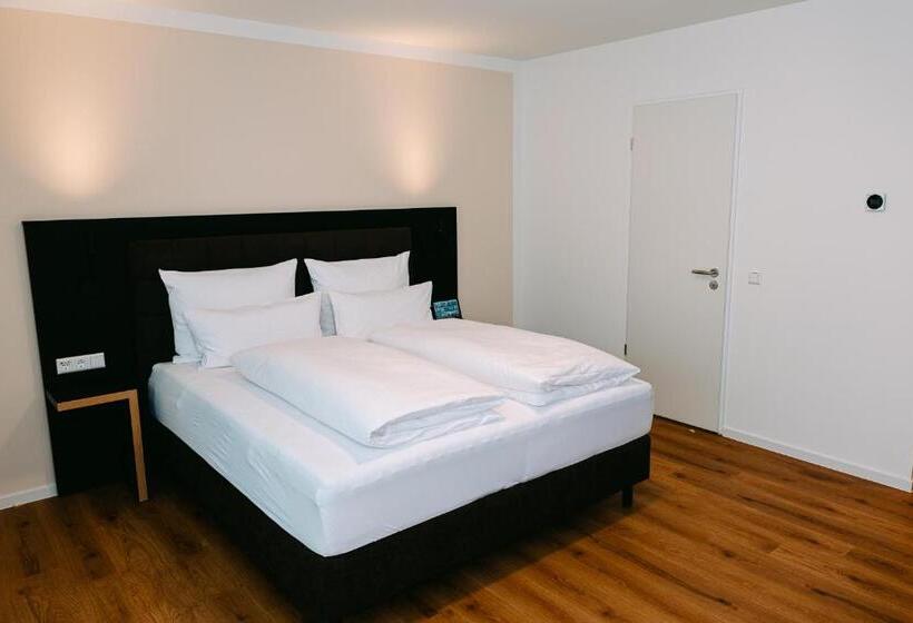 חדר סטנדרט, Restaurant Krone