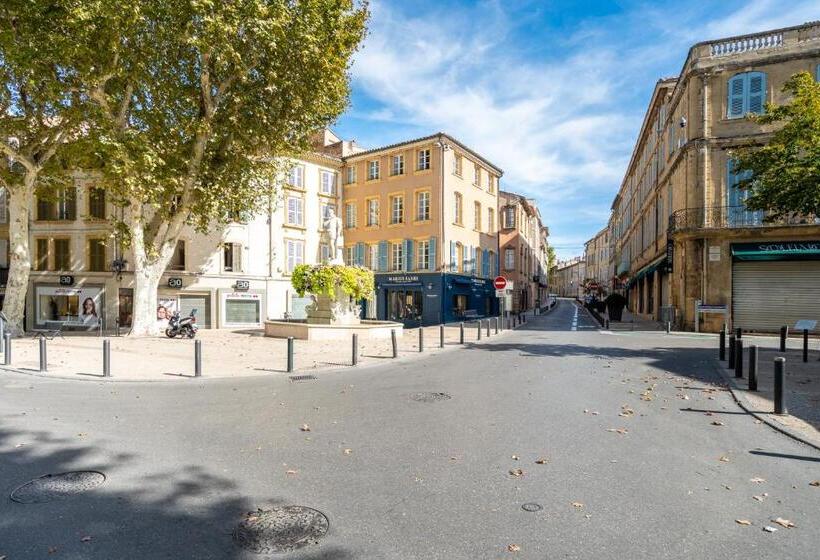 Люкс 2 Спальни, La Réserve De Salon De Provence
