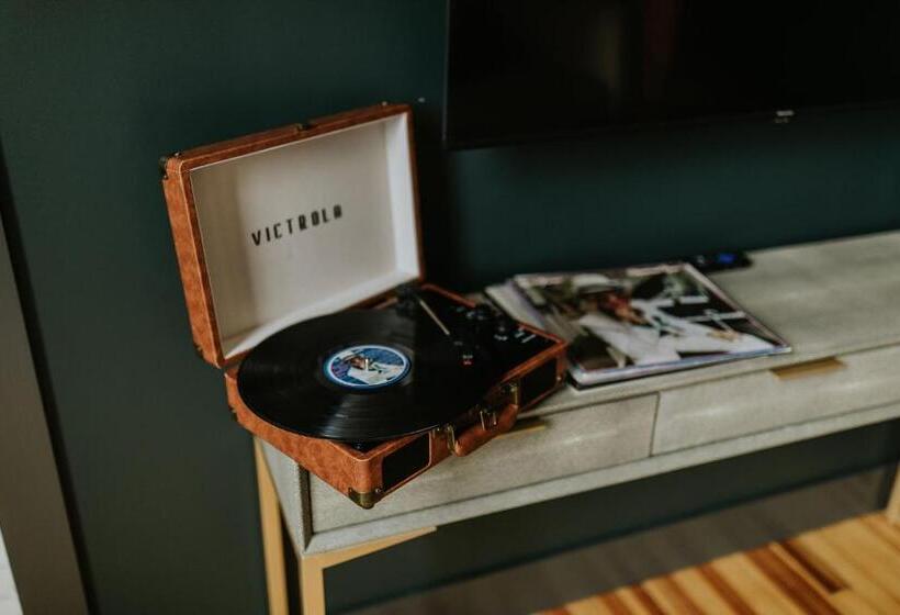 Люкс с гидромассажем, Hatchery Riverside Hotel & Event Venue