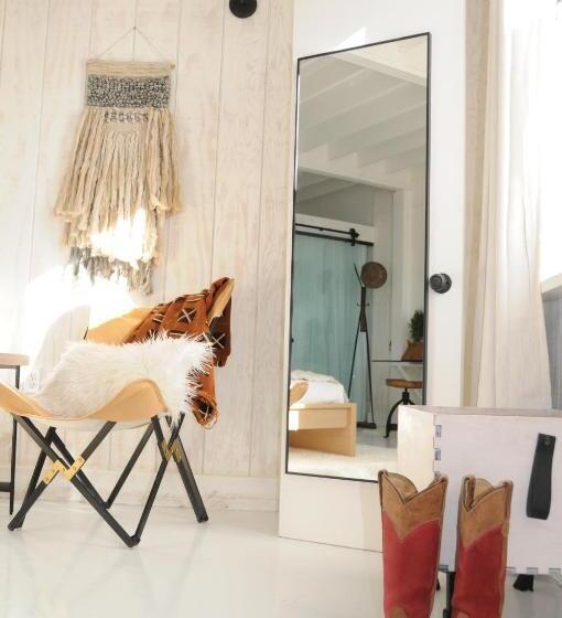 스탠다드 스튜디오 킹침대, Inn Santa Clara