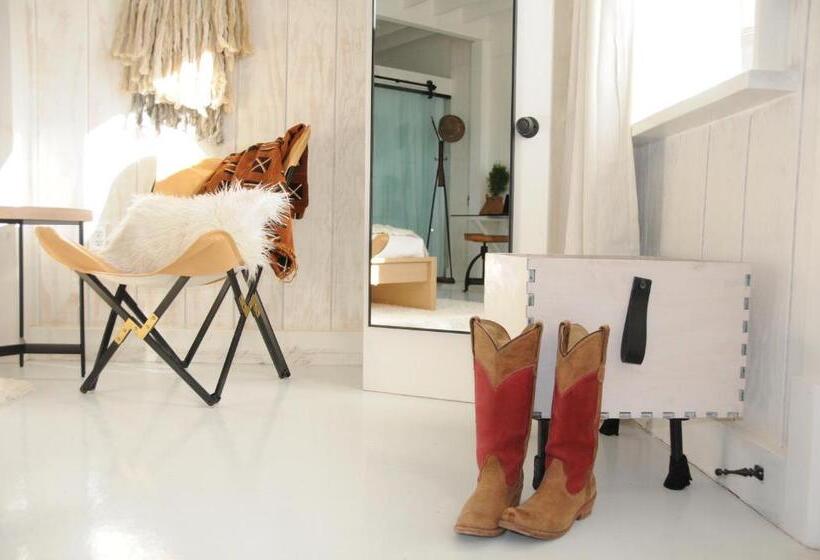 스탠다드 스튜디오 킹침대, Inn Santa Clara