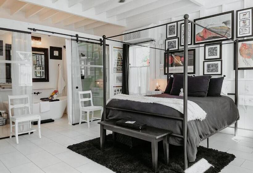 스탠다드 스튜디오, Inn Santa Clara