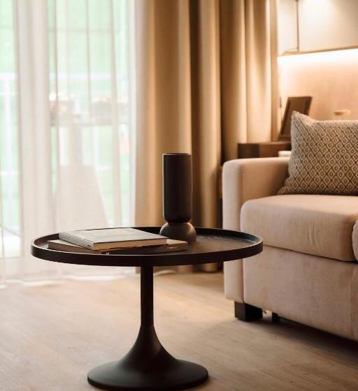 Номер Стандарт с Балконом, Nouri