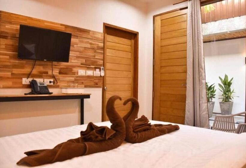 חדר דלוקס, Momento Bangtao Beach