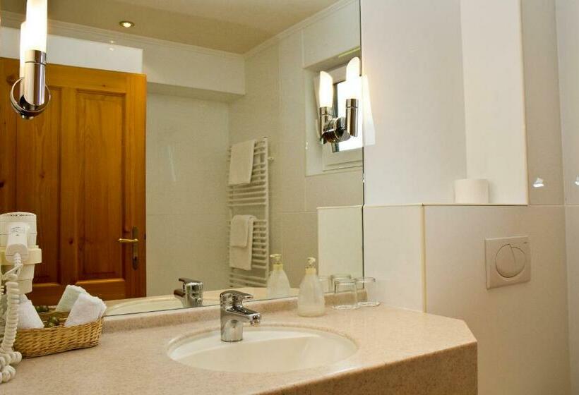 חדר סטנדרט נוף לאגם, Gasthof Hotel Bramosen