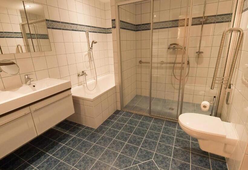 Апартаменты 2 Спальни, 3 Mohren