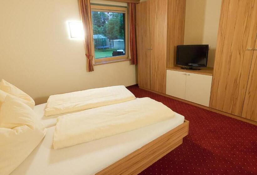 شقة غرفتين, 3 Mohren