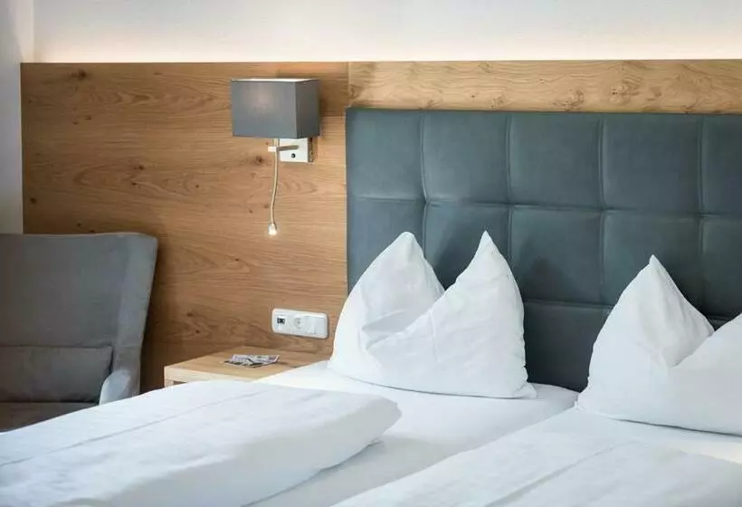 コンフォートルーム, Plankenhof B&b