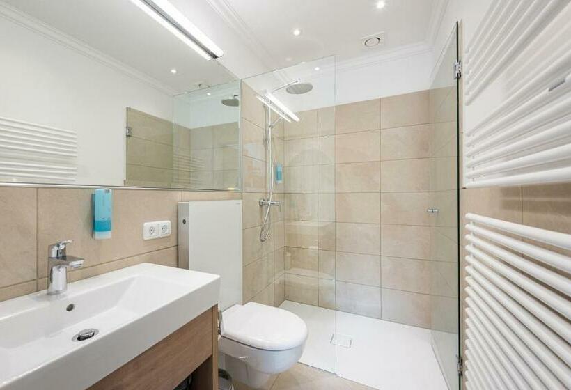 Номер Комфорт, Plankenhof B&b