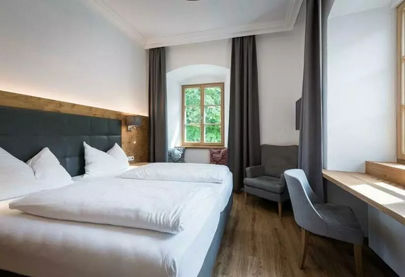 コンフォートルーム, Plankenhof B&b