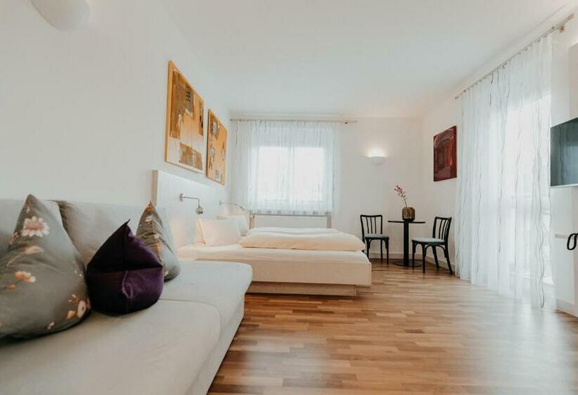 חדר סטנדרט לשלושה, Der Löffler Am Semmering Bed&breakfast