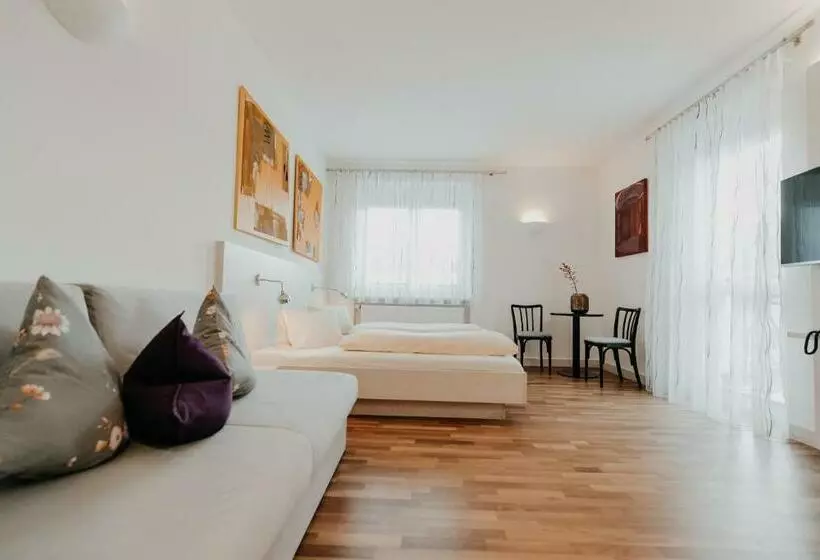 Standard Kolmen Hengen Huone, Der Löffler Am Semmering Bed&breakfast