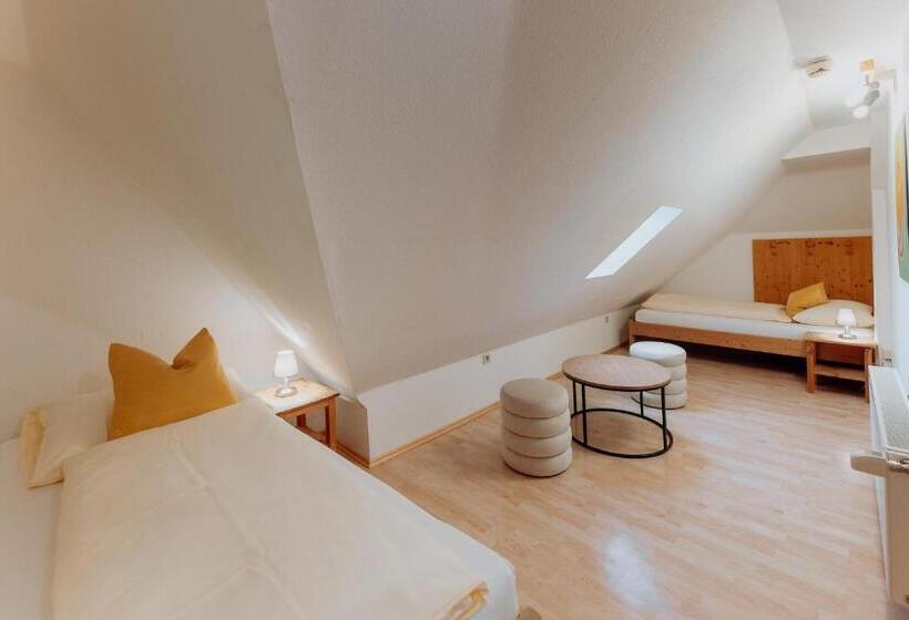 חדר משפחתי, Der Löffler Am Semmering Bed&breakfast