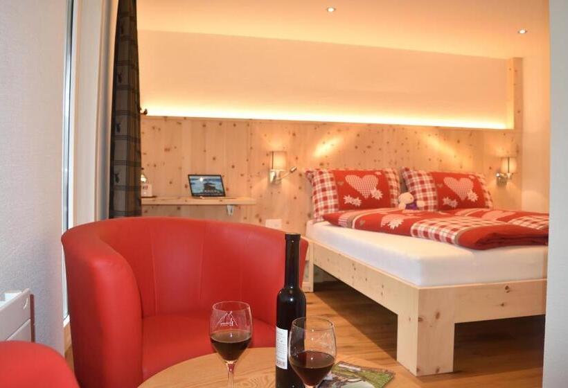 标准间带山景, Erzhorn