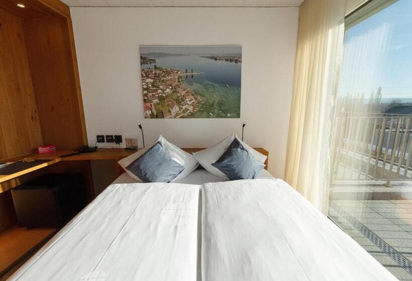 Пентхаус, Frauenfeld