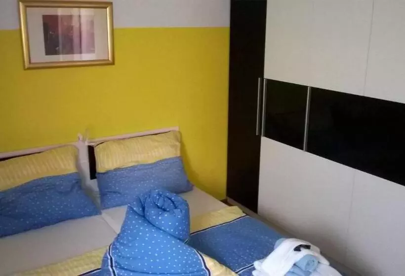 Perhesviitti, Landhotel Sonnenhof Motorradkrauk