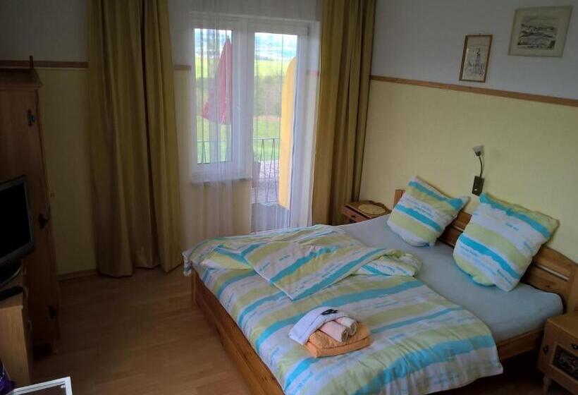 חדר משפחתי, Landhotel Sonnenhof Motorradkrauk