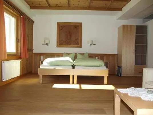 デラックスルーム, Gasthof Kronburg