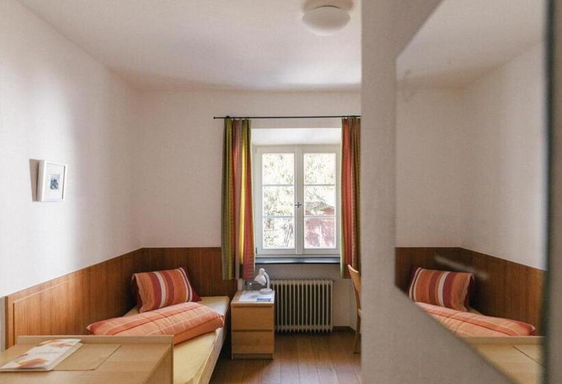 标准间, Gasthof Kronburg