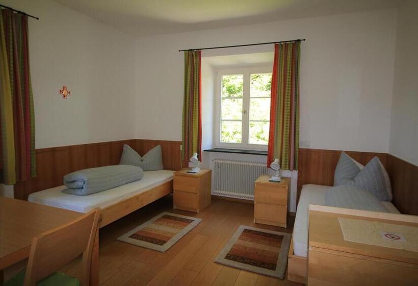 标准间, Gasthof Kronburg