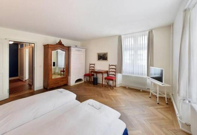 高级大房间, Im Schlosspark