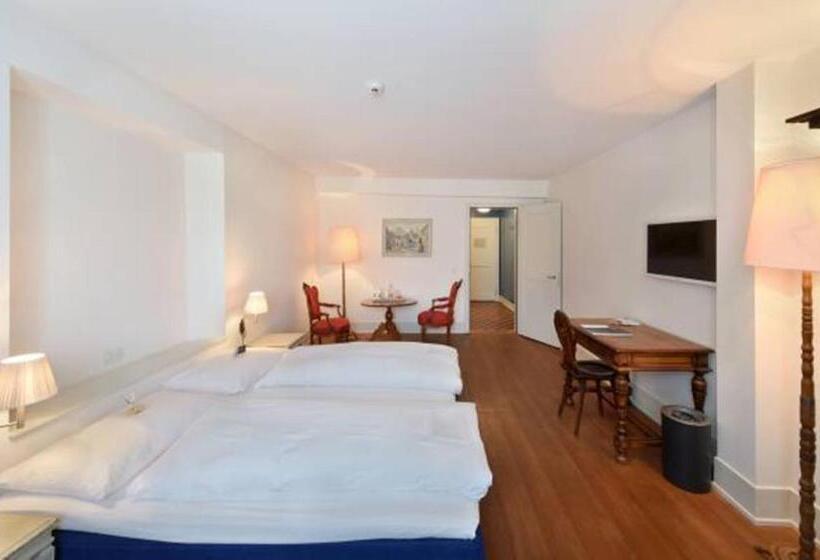 高级大房间, Im Schlosspark