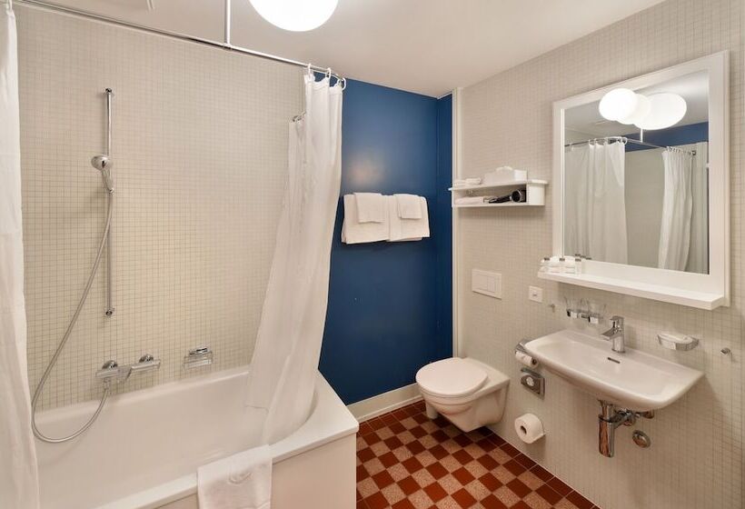 高级大房间, Im Schlosspark