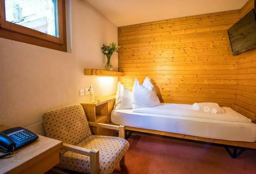 Economy Einzelzimmer, La Collina