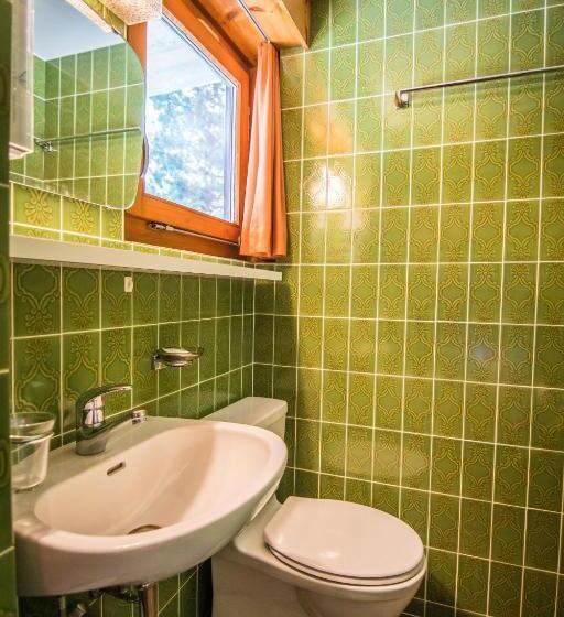 带阳台的标准单人间, La Collina