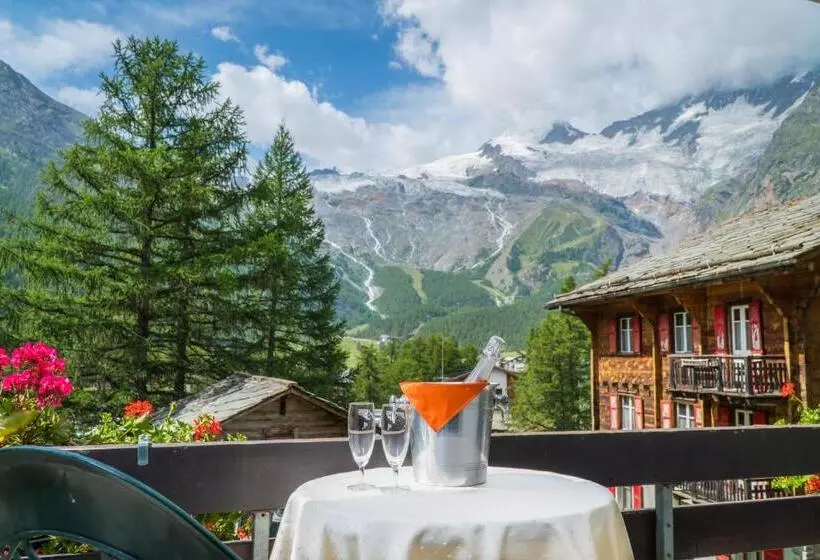 Standardzimmer Kingsize Bett, La Collina